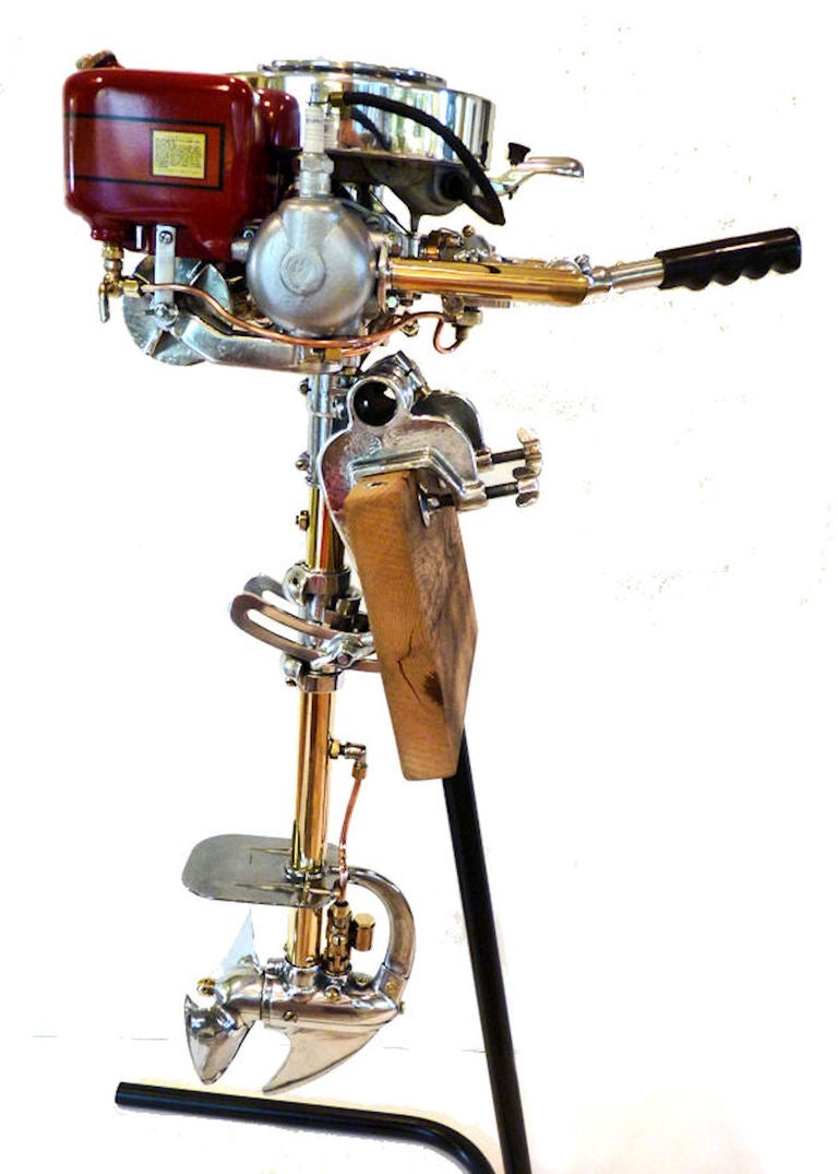 1926 Antique Johnson Outboard Motor Display American Folk Art In Excellent Condition For Sale In Palm City, FL