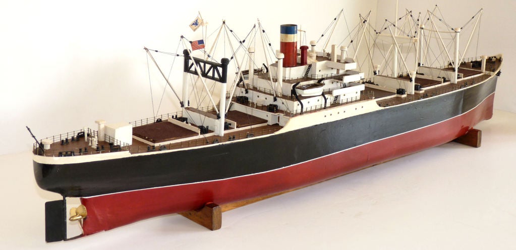 toy cargo ship