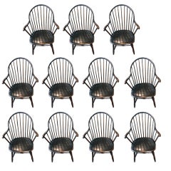 Associated set of 11 painted Philadelphia Windsor chairs