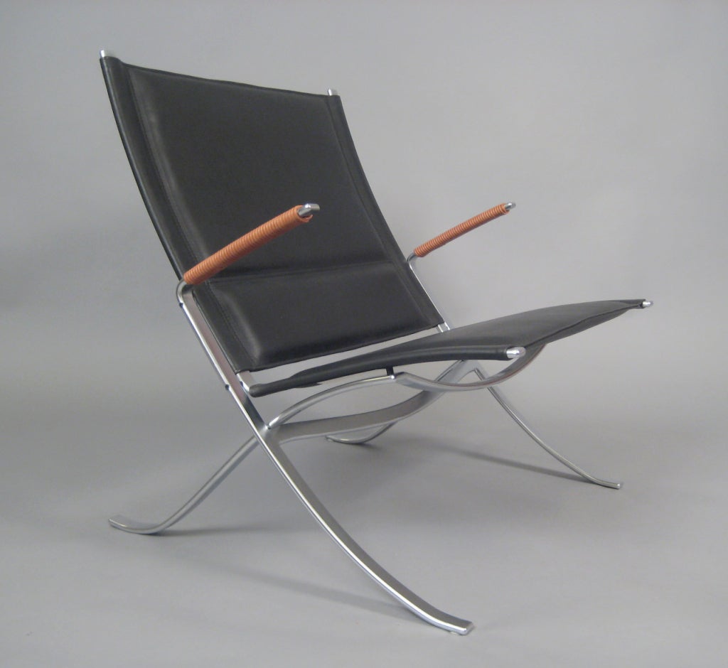 This beautiful chair was designed in 1968 by Fabricius and Kastholm and originally manufactured by Kill International, Germany. It is currently manufactured by Lange Production in limited quantities in the same factory and using the original tools