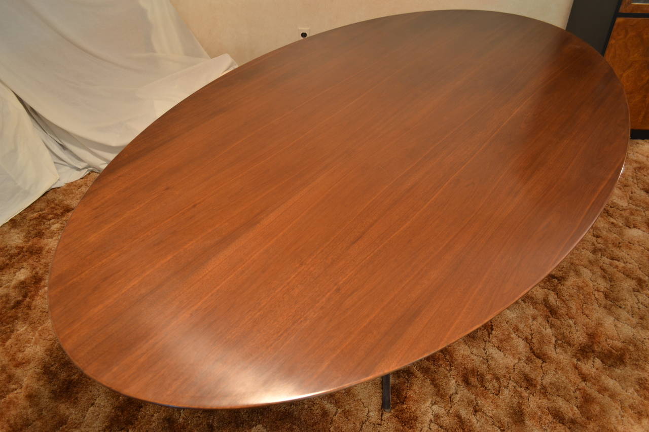 Florence Knoll Oval 8 Foot Dining/Conference table