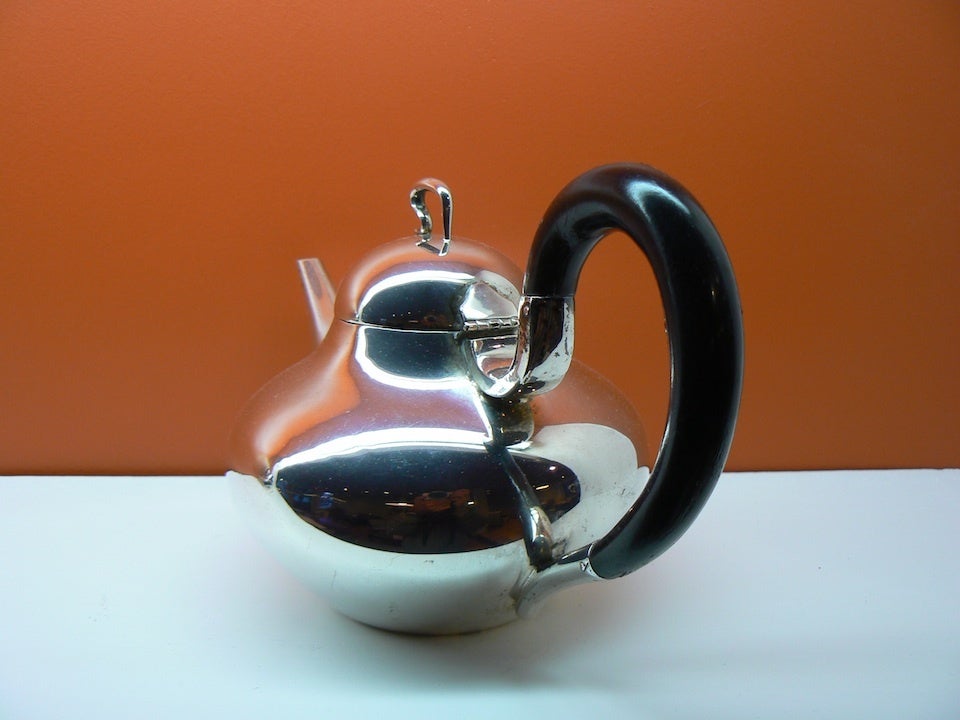 Danish Silver Tea Pot In Excellent Condition For Sale In Bryn Mawr, PA