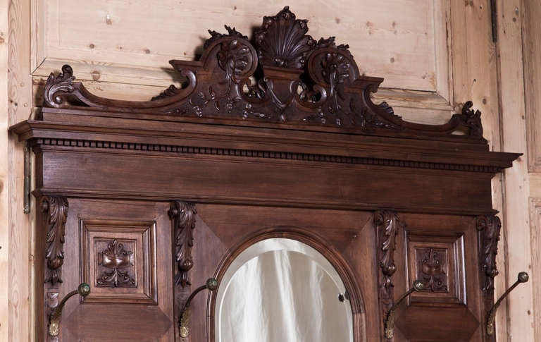 Antique Italian Renaissance Walnut Hall Tree