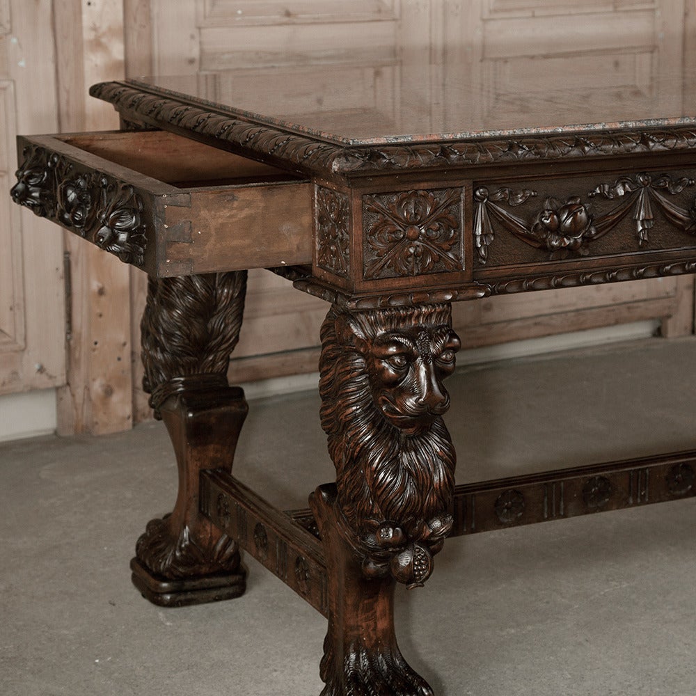 romanesque table