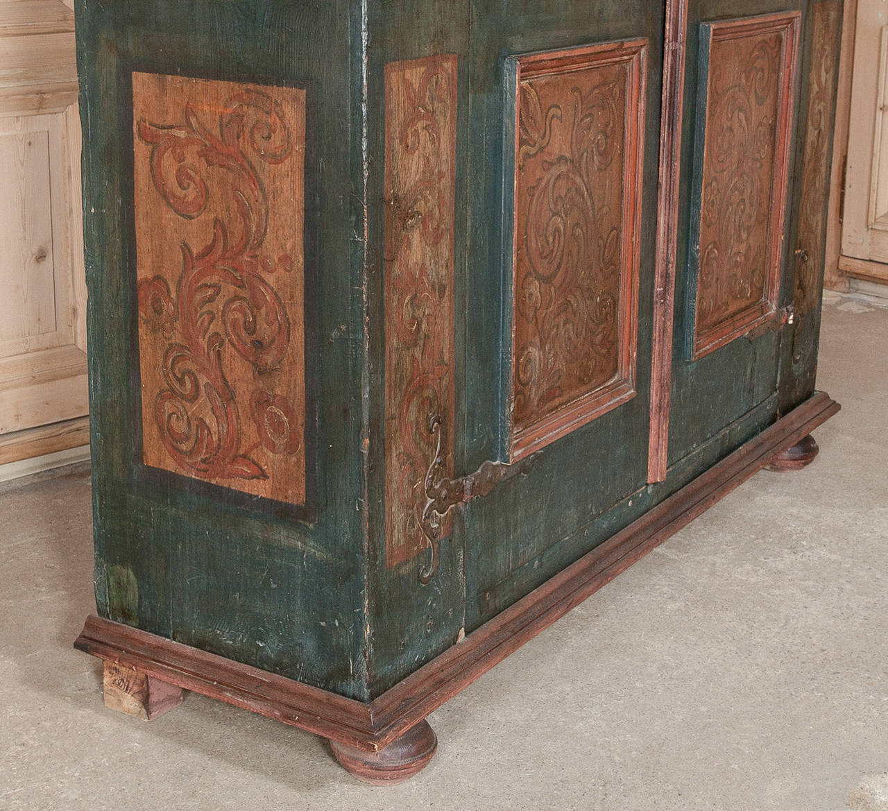 Mid-19th Century 19th Century Rustic Swiss Painted Armoire