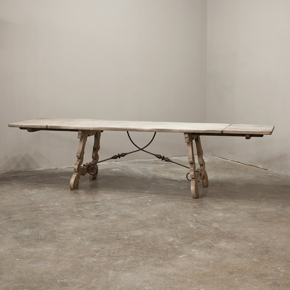 Early 1900s Antique Spanish Stripped Dining Table with Leaves