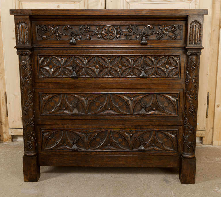 Antique Gothic Commode In Excellent Condition In Dallas, TX