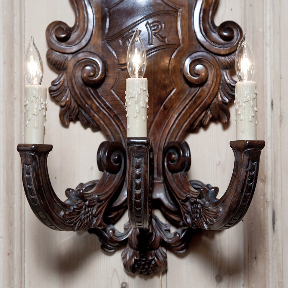 Set of Four Hand Carved Italian Baroque Walnut Sconces In Excellent Condition In Dallas, TX