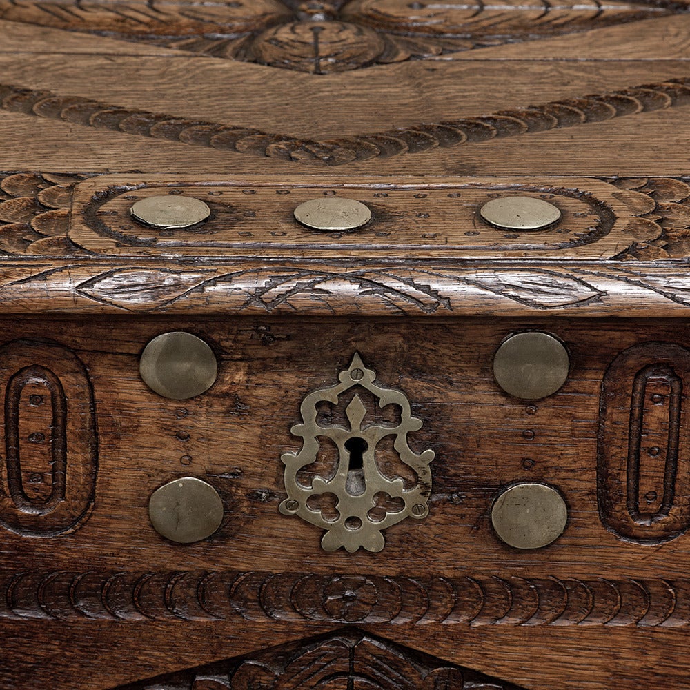 Mid-18th Century 18th Century Renaissance Antique Trunk