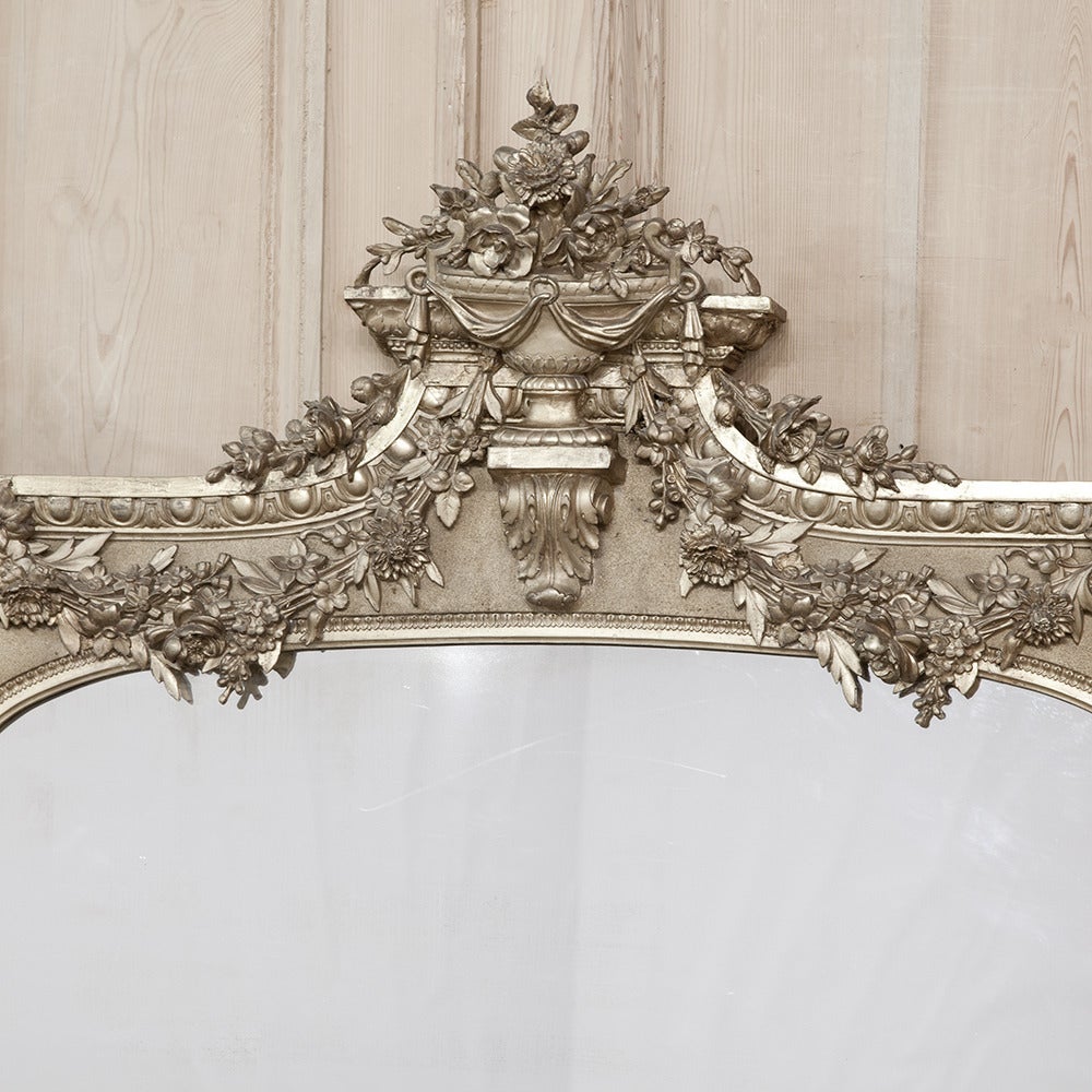 19th Century Neoclassical Gilded Mirror In Excellent Condition In Dallas, TX