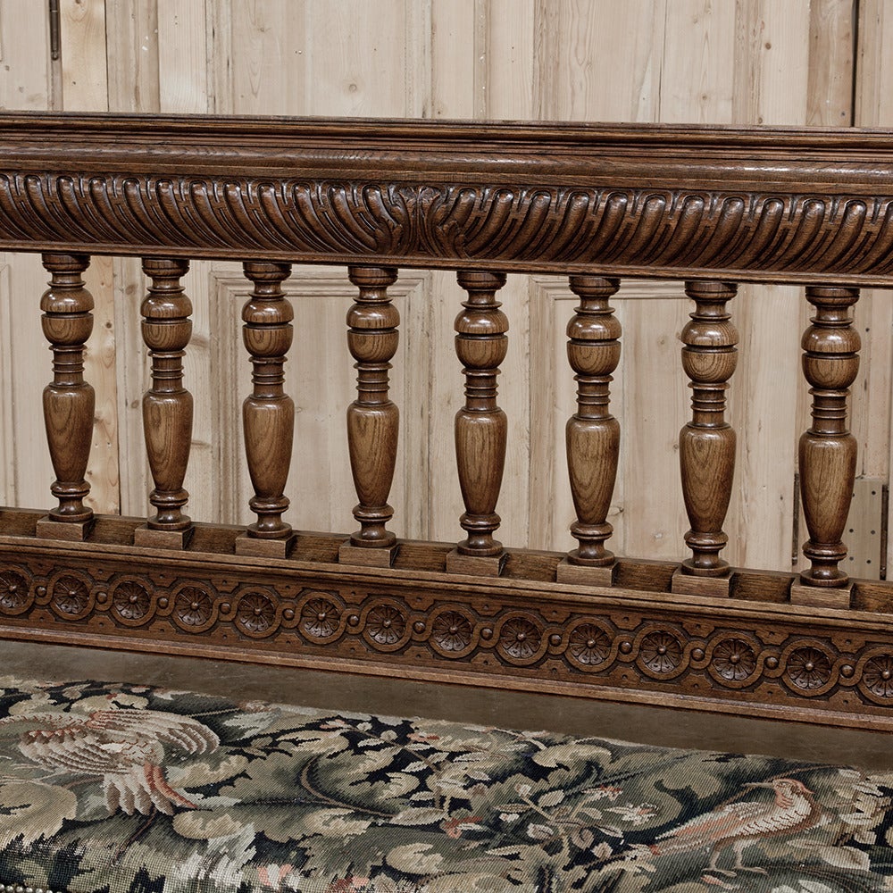 Grand 19th Century Renaissance Hand Carved Hall Bench with Tapestry In Good Condition In Dallas, TX