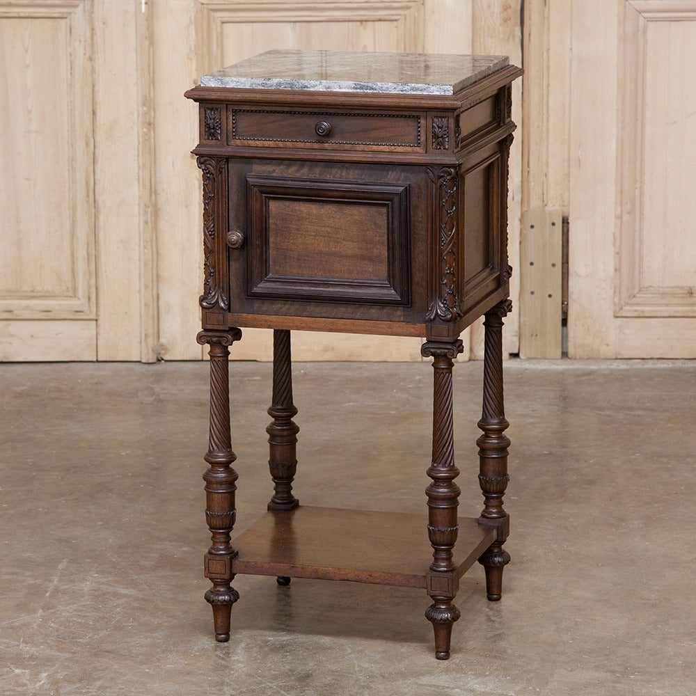 19th Century Neoclassical French Walnut Nightstand In Excellent Condition In Dallas, TX