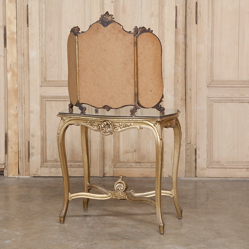 19th Century Italian Rococo Giltwood Vanity 3