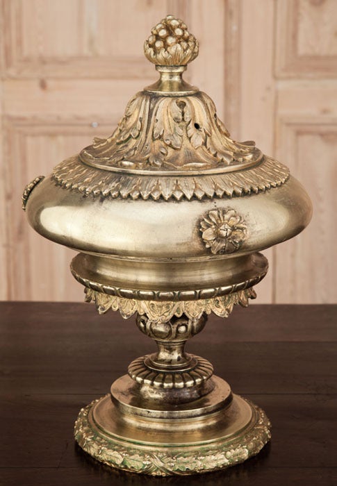 Cast from solid bronze, this massive yet highly decorative finial features a decided baroque flair that would have pleased Louis XIV. The high copper content in bronze helps it to achieve that lovely verdi aging in the patina that endears the metal