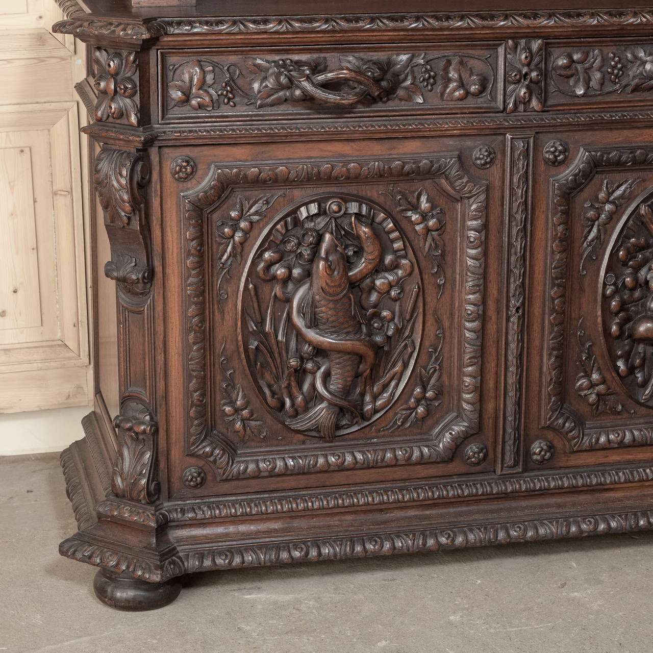 Renaissance Revival 19th Century Grand French Hunt Vaisselier/Sideboard