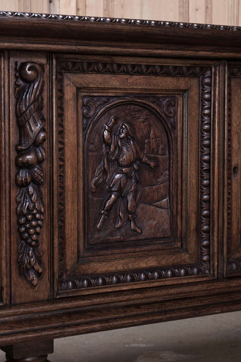 Vintage Flemish Renaissance Raised Buffet 2