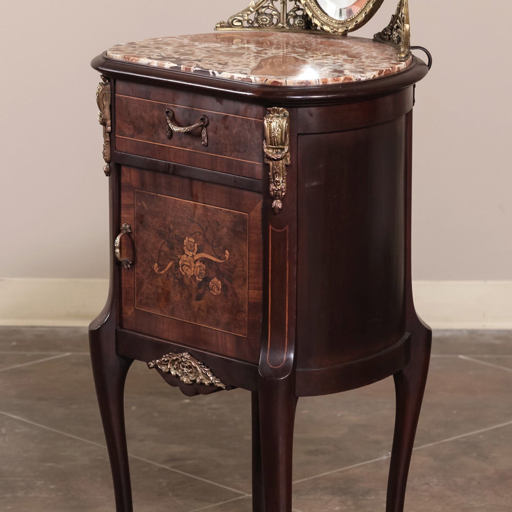 French 19th Century Rosewood Pair of Louis XVI Marquetry Nightstands 3