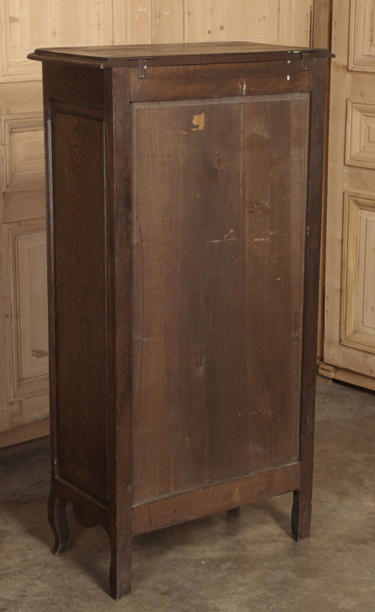 Vintage Country French Cabinet 3