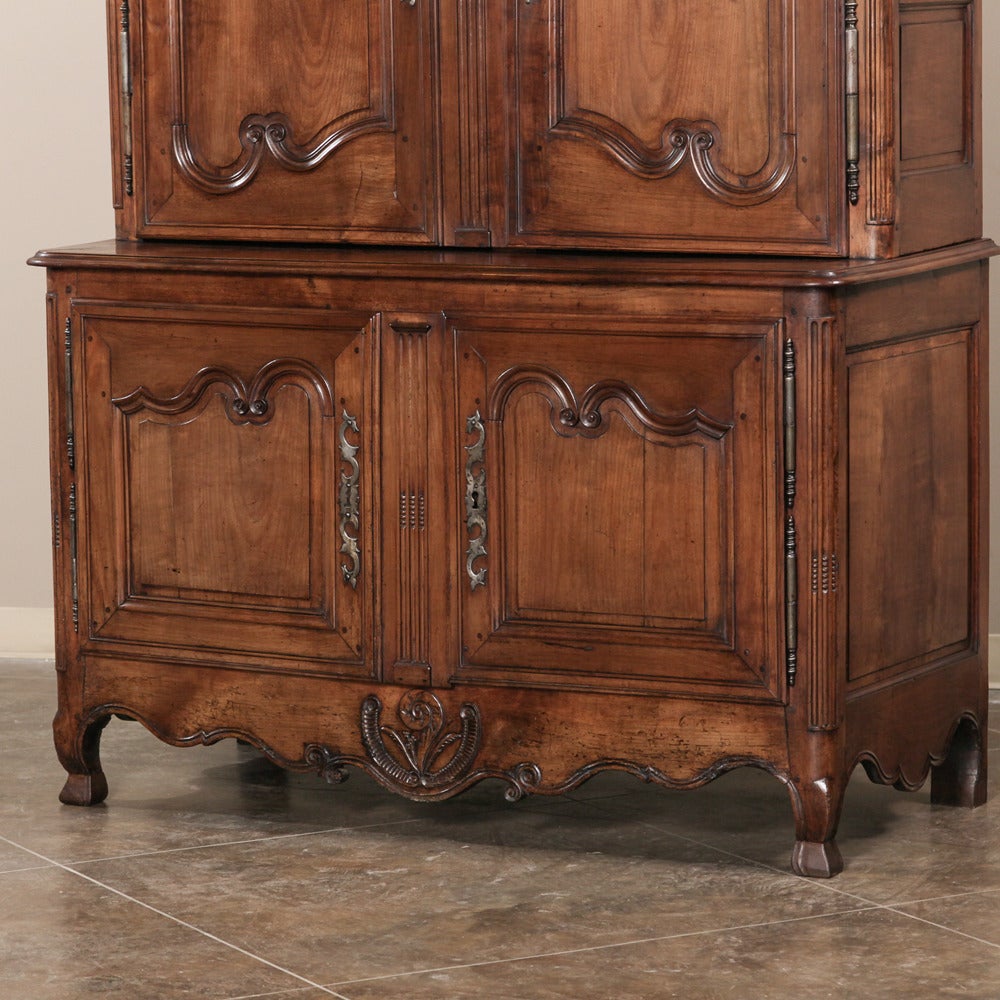 Louis XV 18th Century Country French Walnut Buffet a Deux Corps ~ Saturday Sale! 