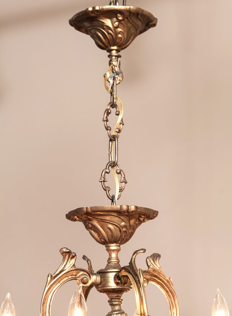 Italian Rococo Brass and Crystal Sixteen-Light Chandelier In Excellent Condition In Dallas, TX