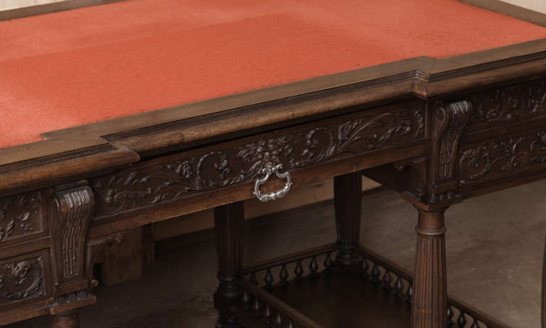 !9th Century French Henri II Walnut Desk ~ Saturday Sale In Excellent Condition In Dallas, TX