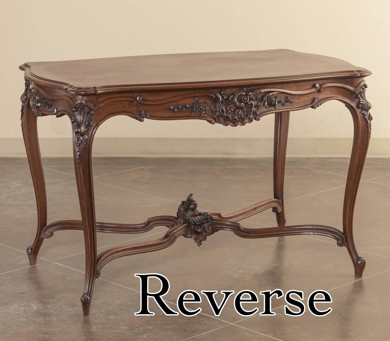 Antique French Louis XV Walnut Writing Table In Excellent Condition In Dallas, TX