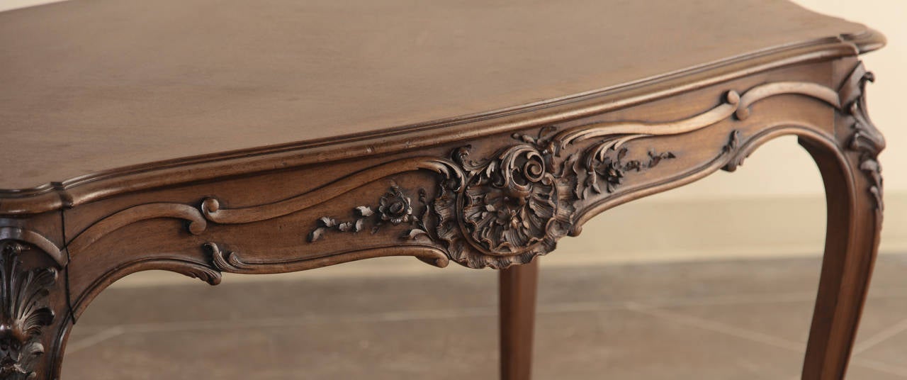 Antique French Louis XV Walnut Writing Table 5