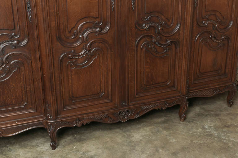 Vintage Country French Four-Door Armoire 5