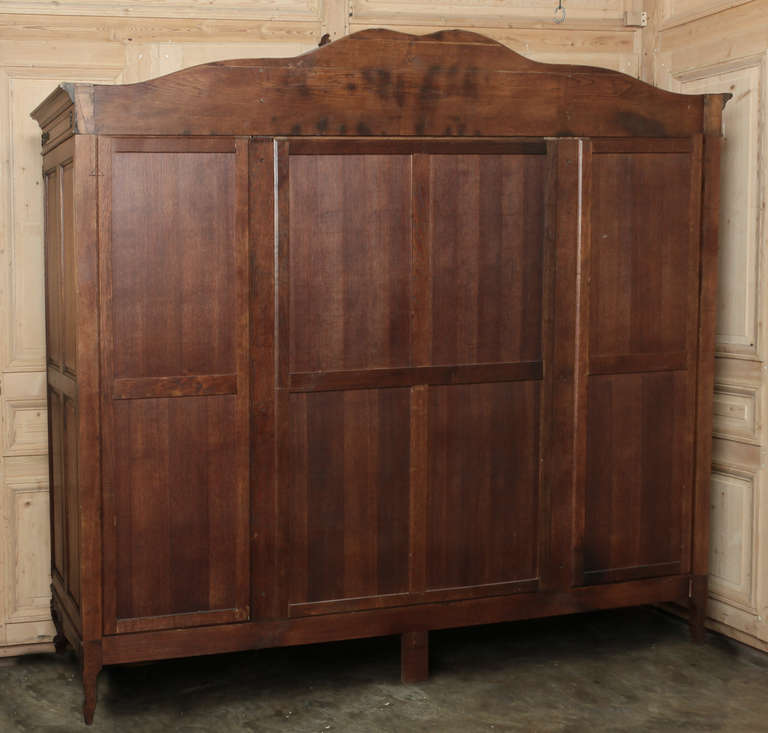 Vintage Country French Four-Door Armoire 2