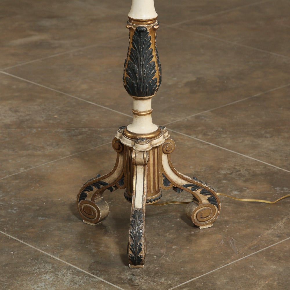 Mid-century Venetian Hand Painted Baroque Italian Floor Lamp  In Good Condition In Dallas, TX