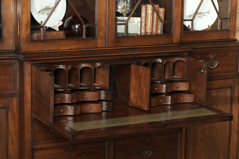 Antique English Bookcase / Secretary 3