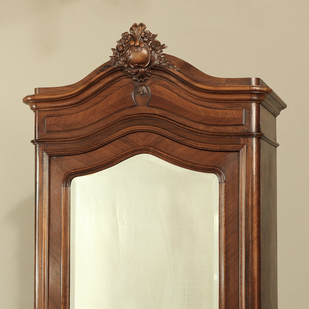 19th Century French Regence Walnut Armoire In Excellent Condition In Dallas, TX