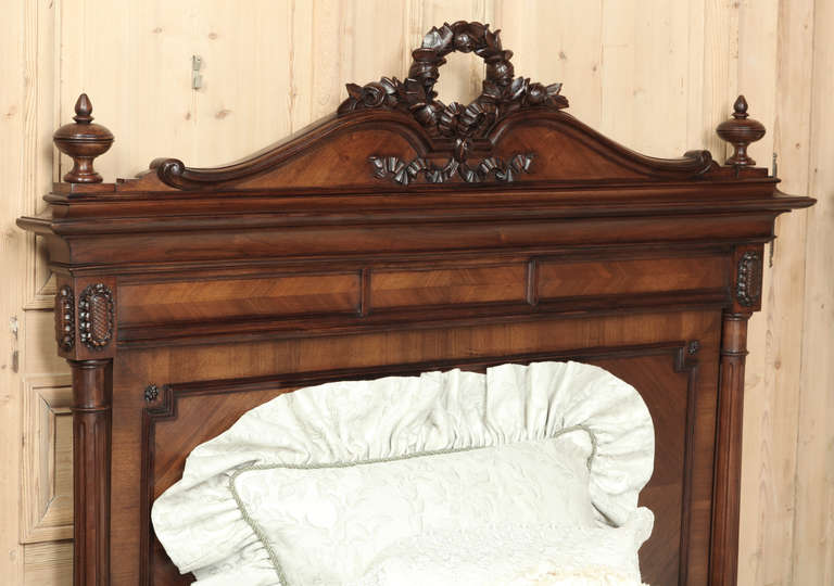 Pair Antique French Louis XVI Walnut Beds In Excellent Condition In Dallas, TX