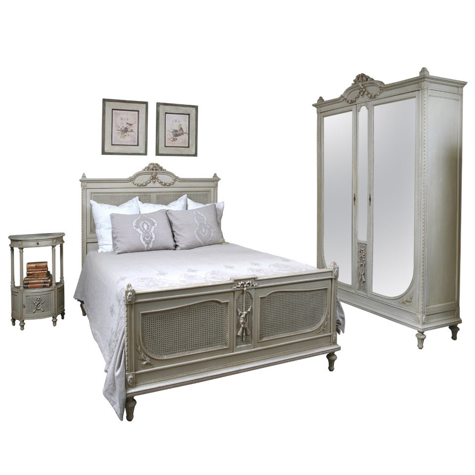 Antique Louis XVI Painted Bedroom Set Queen Bed
