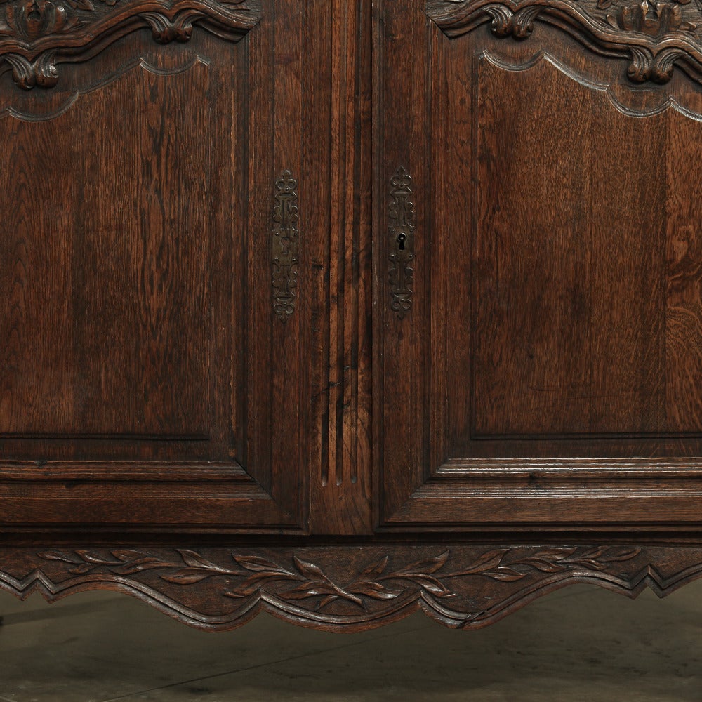 Country French Oak Buffet or Vaisselier 5