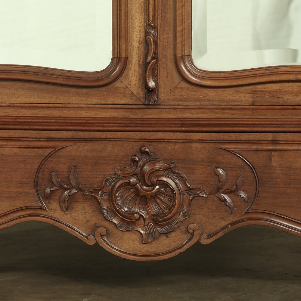 19th Century Rococo French Walnut Armoire 1