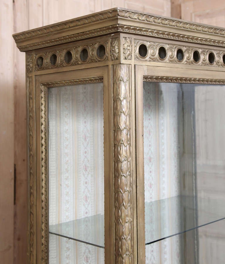 Late 19th Century Antique Italian Neoclassical Painted and Gilded Vitrine