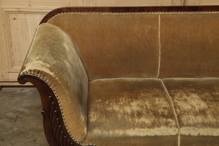 19th Century French Louis Philippe Period Mahogany Sofa In Excellent Condition In Dallas, TX