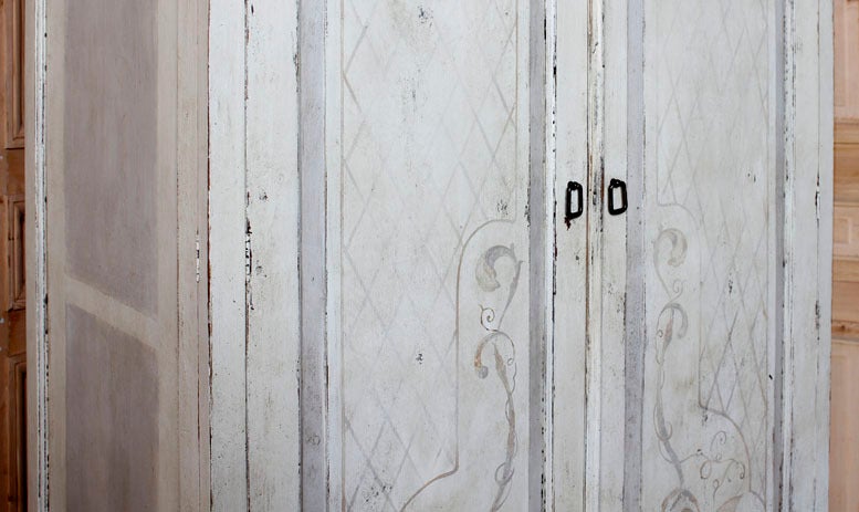 Rustic Flemish Painted Armoire In Excellent Condition In Dallas, TX