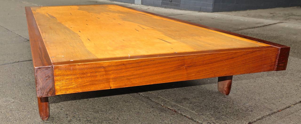  Pair of George Nakashima Walnut Daybeds For Sale 3