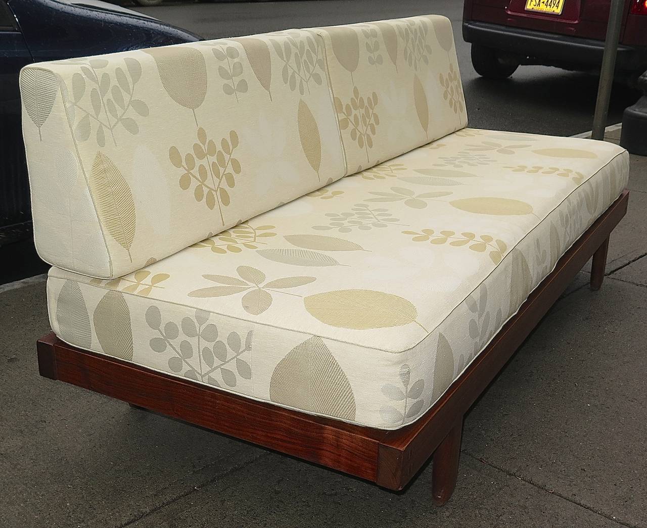 Mid-Century Modern  Pair of George Nakashima Walnut Daybeds For Sale