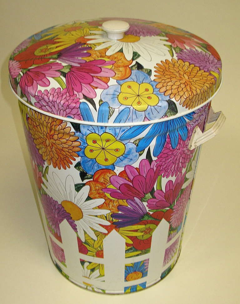 70s trash can