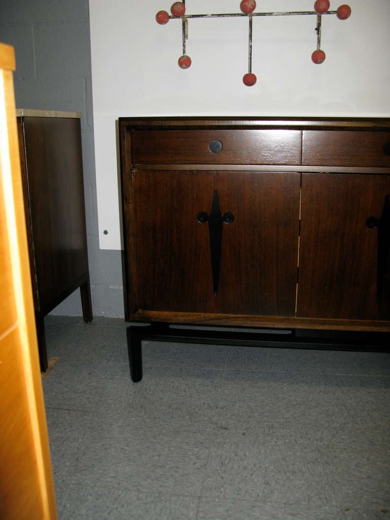   1950 Edmond Spence Walnut Dresser-Mexico In Good Condition For Sale In Hudson, NY