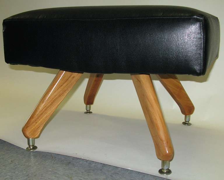 Versatile Petite Leather Stool In Excellent Condition In Hudson, NY