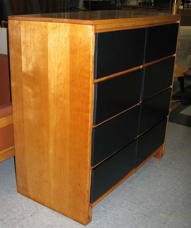American Attractive 1940 Russel Wright 8 Drawer Dresser