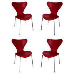 Arne Jacobsen for Fritz Hansen Series 7 Red Chair