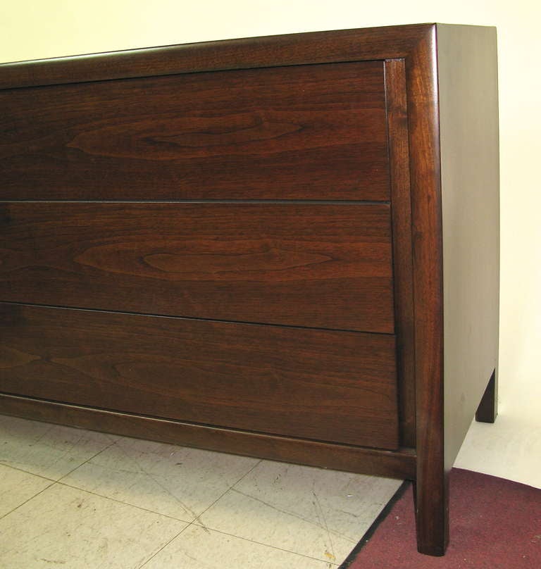 Mid-20th Century 1950 Widdicomb 6 Drawer Dresser