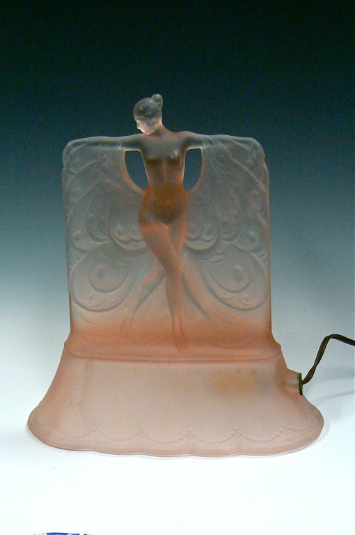 American Figural Art Deco Boudoir Lamp 