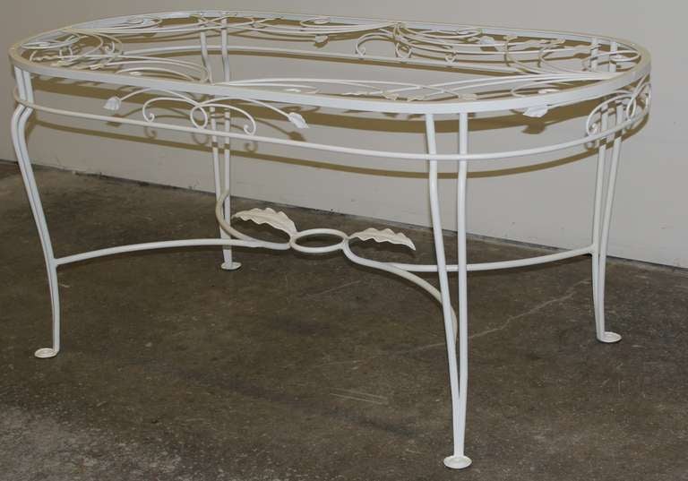 Salterini Wrought Iron Patio Chairs and Table In Excellent Condition In Hamburg, PA
