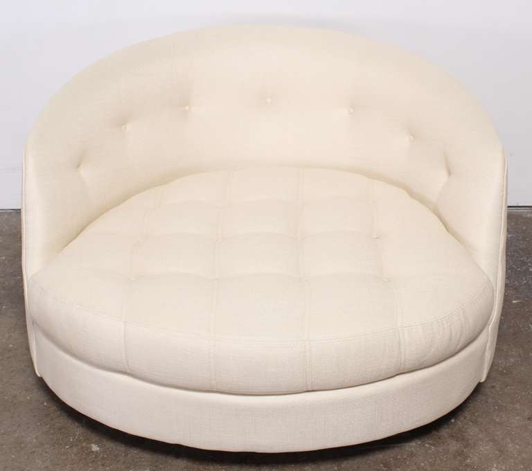 American Milo Baughman Swivel Tub Chair for Thayer Coggin